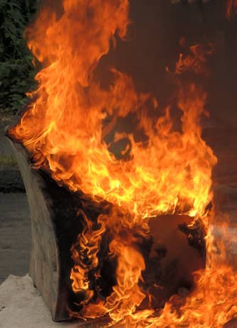 Brand eines Sessels